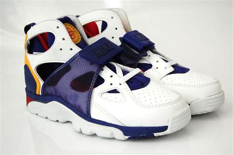 nike air trainer huarache original